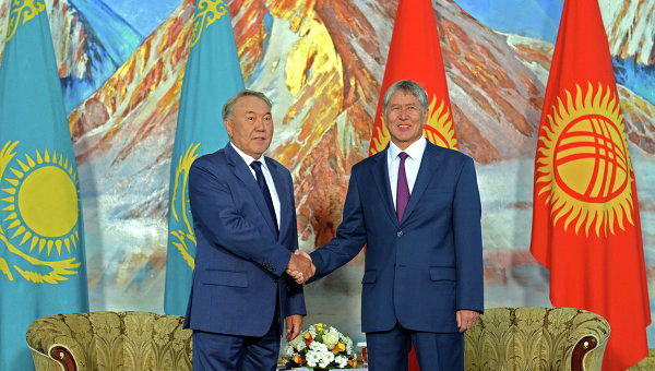 Госдума ратифицировала 2 протокола к договору о присоединении Киргизии к ЕАЭС
