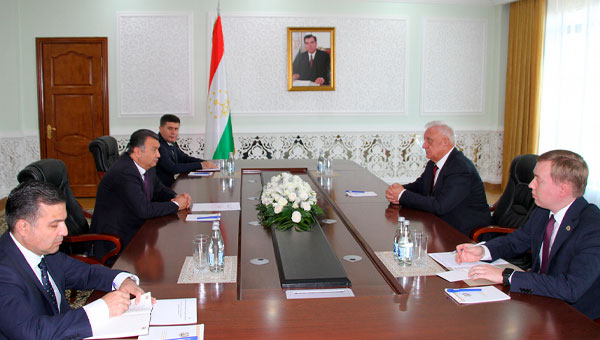 Михаил Мясникович провел встречу с главой правительства Таджикистана