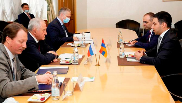 Владимир Булавин встретился с председателем КГД Армении
