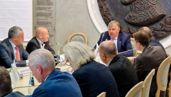 В Москве прошел Международный форум  народной дипломатии