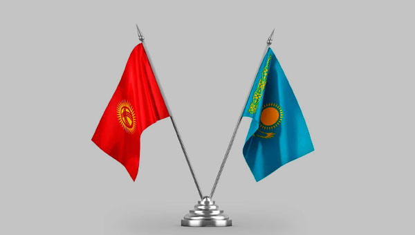 Киргизия обвинила Казахстан в препятствовании международным перевозкам